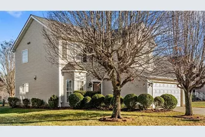 4623 Village Square Court, Greensboro, NC 27409 - Photo 3