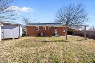 504 Walker Ave, Graham, NC 27253 - Photo 5