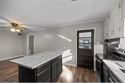 435 Hyde Street, Burlington, NC 27217 - Photo 21