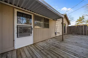 435 Hyde St, Burlington, NC 27217 - Photo 37