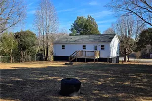 4910 Pine Hall Rd, Walkertown, NC 27051 - Photo 7