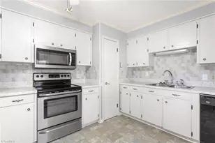 802 Quail Meadow Ln, Colfax, NC 27235 - Photo 9