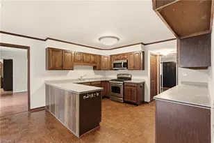 708 Teague Dr, Jamestown, NC 27282 - Photo 19