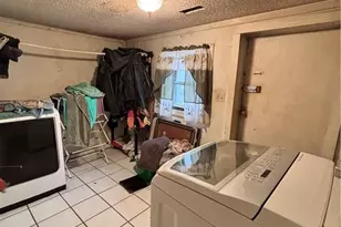 203 Brannock Ln, Pilot Mountain, NC 27041 - Photo 9