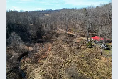 203 Brannock Lane, Pilot Mountain, NC 27041 - Photo 15