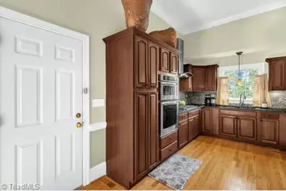 2297 Ashford Drive, Winston-Salem, NC 27103 - Photo 15