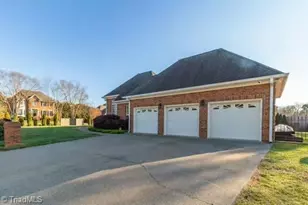 2297 Ashford Dr, Winston-Salem, NC 27103 - Photo 5