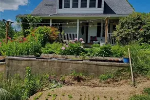 53 Wagoner St, Sparta, NC 28675 - Photo 5