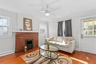 2619 Pinecroft Rd, Greensboro, NC 27407 - Photo 3