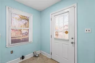 2619 Pinecroft Rd, Greensboro, NC 27407 - Photo 19