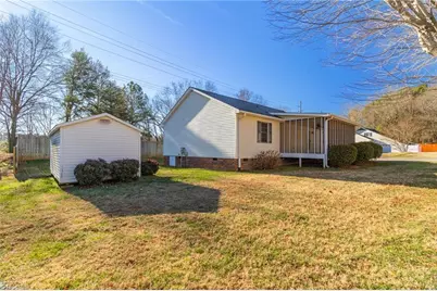 2001 Sunshine Lane, Lexington, NC 27295 - Photo 23