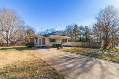 2001 Sunshine Lane, Lexington, NC 27295 - Photo 5