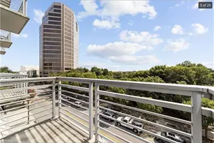 201 N Elm St, Greensboro, NC 27401 - Photo 11