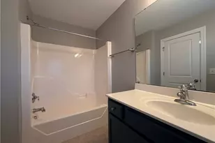 374 Summergate Dr, Winston-Salem, NC 27103 - Photo 13