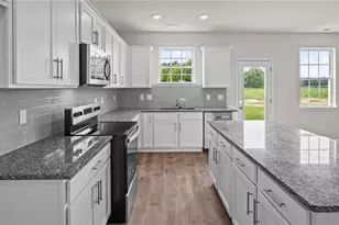 590 Forest Creek Dr, Winston-Salem, NC 27107 - Photo 7