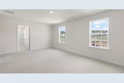 599 Forest Creek Drive, Winston-Salem, NC 27107 - Photo 21