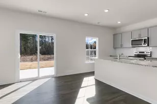 599 Forest Creek Dr, Winston-Salem, NC 27107 - Photo 15