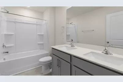 599 Forest Creek Drive, Winston-Salem, NC 27107 - Photo 31