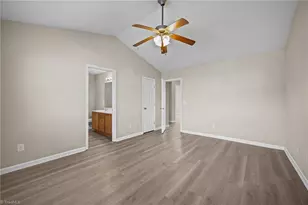 4028 Tarrant Trace Cir, High Point, NC 27265 - Photo 13