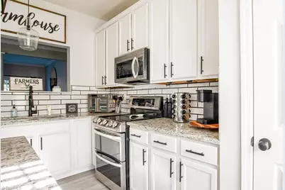 1606 Chelsea Square, Archdale, NC 27263 - Photo 9