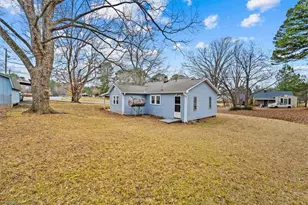 210 W Balfour Ave, Asheboro, NC 27203 - Photo 21