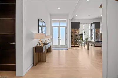 2108 Berkshire Lane, Greensboro, NC 27408 - Photo 3