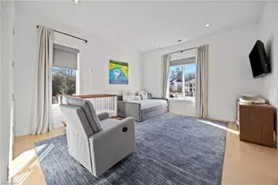 2108 Berkshire Ln, Greensboro, NC 27408 - Photo 41