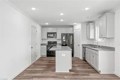 3519 Marksbury Drive, Greensboro, NC 27405 - Photo 7