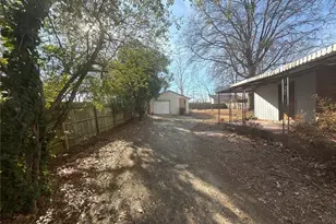 2935 Isaacs Pl, Greensboro, NC 27408 - Photo 31