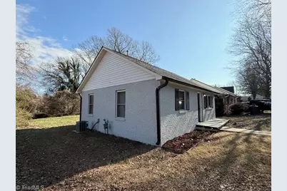 410 Cedar Street, High Point, NC 27260 - Photo 5