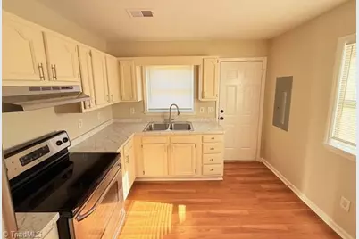 410 Cedar Street, High Point, NC 27260 - Photo 13