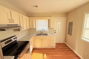 410 Cedar St, High Point, NC 27260 - Photo 13