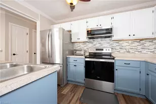 5870 Ferntree Ct, Pfafftown, NC 27040 - Photo 7