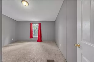 760 Townview St, West Jefferson, NC 28694 - Photo 25