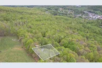 760 Townview Street, West Jefferson, NC 28694 - Photo 35