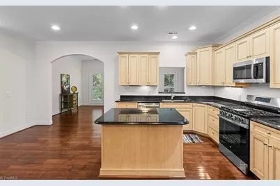 11 Annalisa Drive, Greensboro, NC 27455 - Photo 17