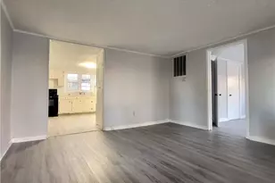 1535 E Fairfield Rd, High Point, NC 27263 - Photo 11