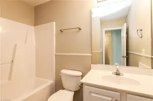 604 Walnut Crossing Dr, Whitsett, NC 27377 - Photo 11