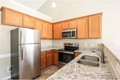 604 Walnut Crossing Drive, Whitsett, NC 27377 - Photo 7