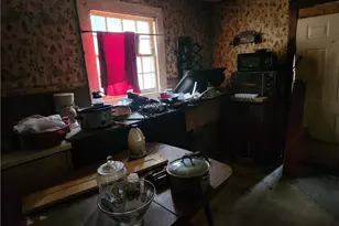 306 Greenbriar Rd, Greensboro, NC 27405 - Photo 11