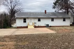 323 Coltrane Ave, High Point, NC 27260 - Photo 17