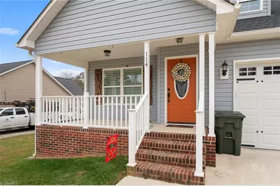 114 Brooke Ridge Drive, Thomasville, NC 27360 - Photo 5