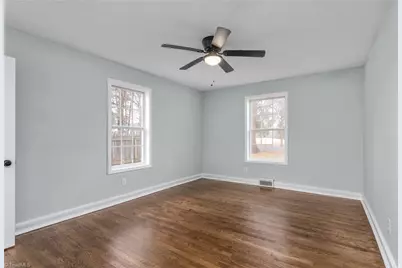 18 Fairway Drive, Lexington, NC 27292 - Photo 19