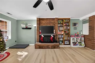 3675 Dylanwood Ct, Walkertown, NC 27051 - Photo 11