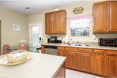 4823 Kingwell Drive, McLeansville, NC 27301 - Photo 7