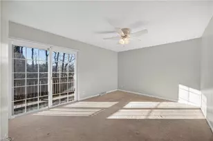 4502 Whitby Pl, Greensboro, NC 27406 - Photo 23