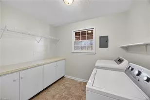 4502 Whitby Pl, Greensboro, NC 27406 - Photo 35