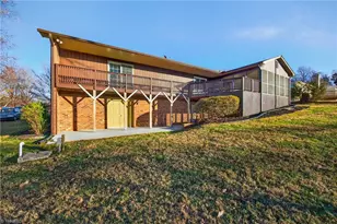 4502 Whitby Pl, Greensboro, NC 27406 - Photo 37