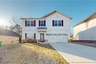 3723 Boxwood Ct, Thomasville, NC 27360 - Photo 1