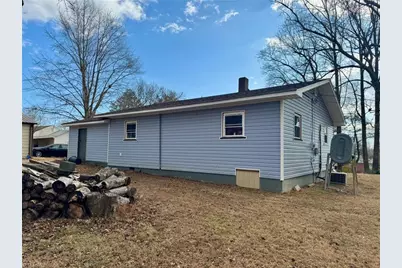 5301 Elkin Highway 268, North Wilkesboro, NC 28659 - Photo 3